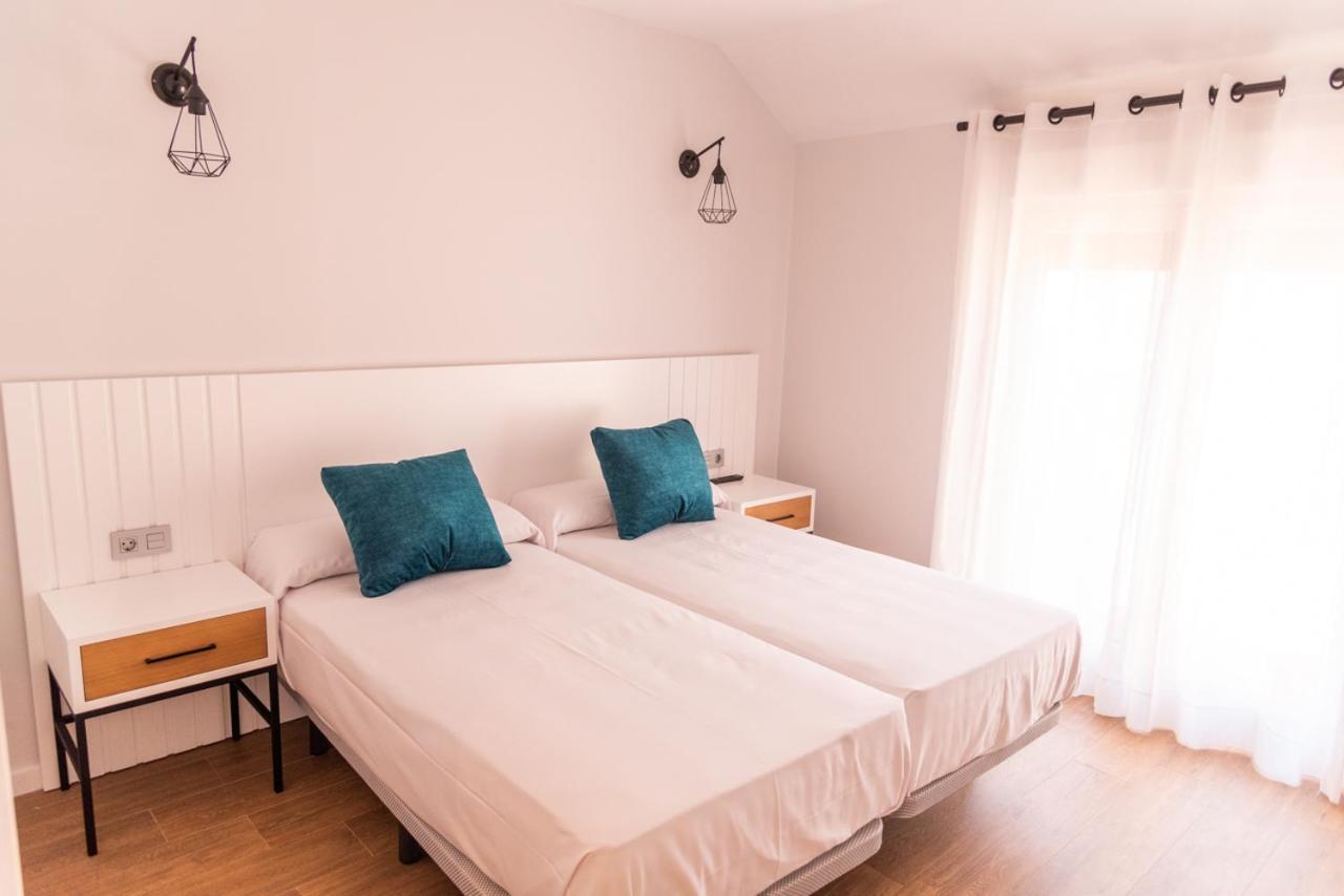 Apartamentos Hotel Carlos I Yuncos Exteriör bild